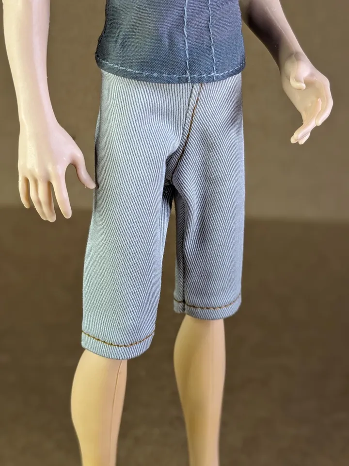 Handmade beige cotton shorts for 1/6 scale boy dolls