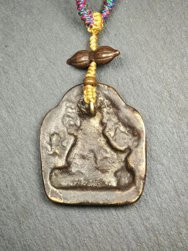 Gandhanra Authentic Tibetan Buddha Statue Amulet Guru Rinpoche,Padmasambhava Pendant,Lotus Born