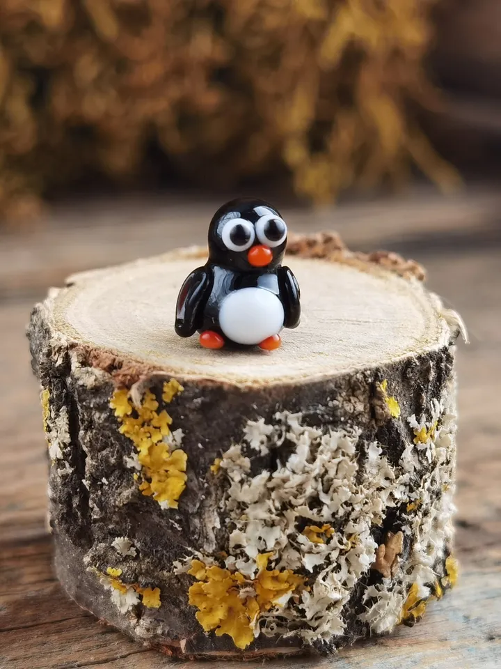 MINIATURE ANIMALS Penguin figurine Penguin miniature Baby penguin Glass penguin decor penguin gift Tiny Penguin Glass figurines Ornaments