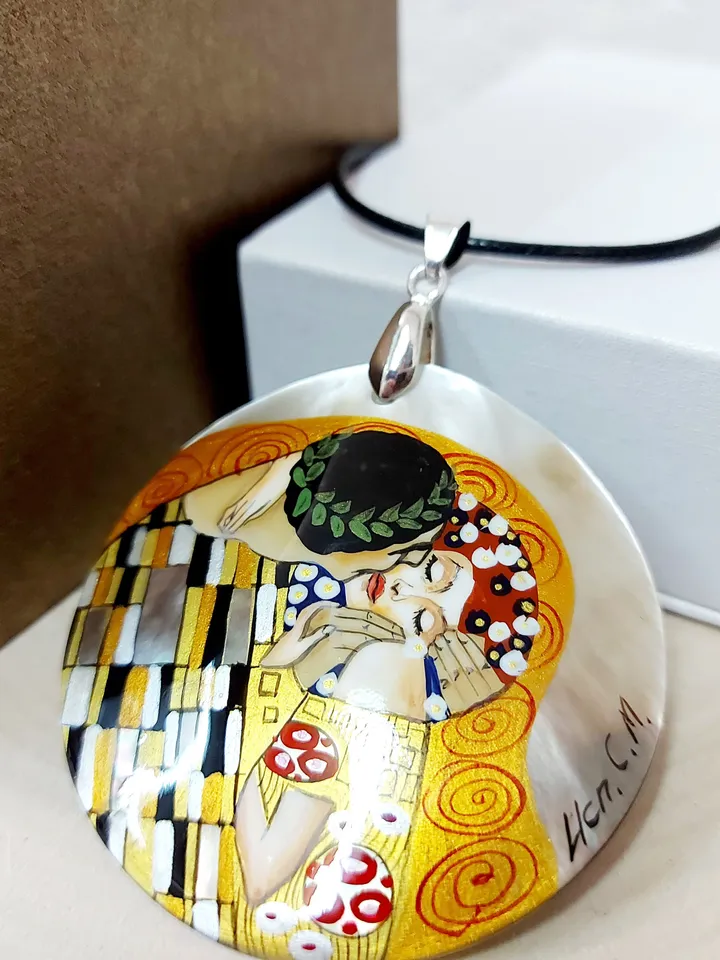 Pearl pendant necklace: The Kiss by Gustav Klimt • Hand painted elegant jewelry • Yellow and orange delicate art necklace for girlfriend