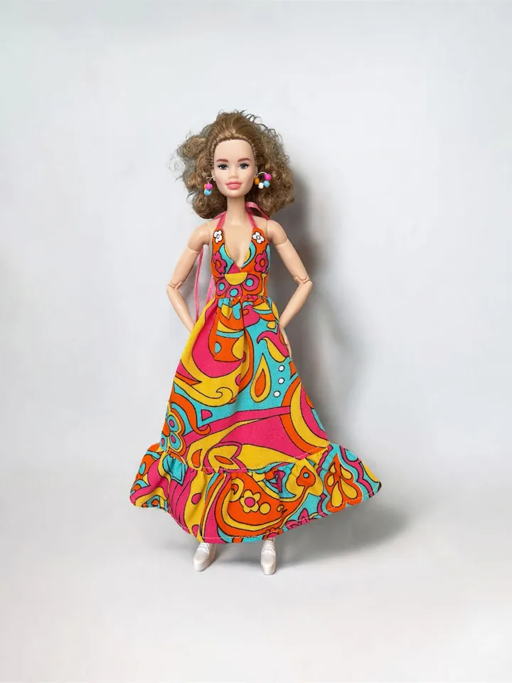 Doll dress