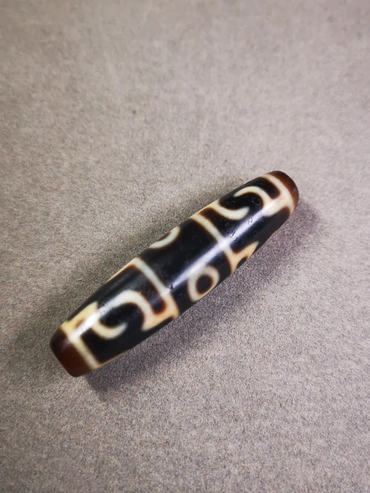 Gandhanra Antique Tibetan Dzi Neckalce,Guru Rinpoche Three Realms Dzi Bead,53× 13 mm, 40 Years Old,Spiritual Gift