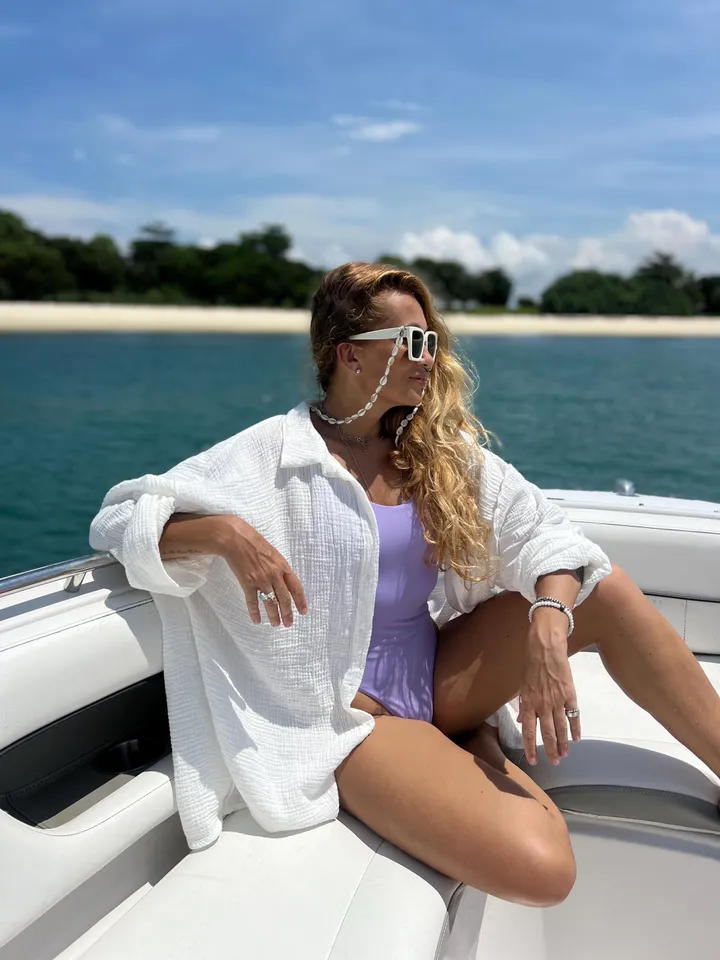 Muslin cotton oversize white shirt / soft bubble cotton summer bikini cover up maldi shirt / classy shirt comfy resort wear