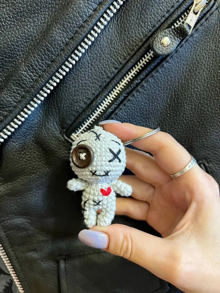 PDF Crochet Voodoo Doll Pattern, Keychain Pattern Amigurumi, Cute Voodoo Doll, little goth doll, baby voodoo, Amigurumi Voodoo Doll tutorial
