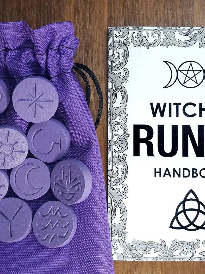Mystical Purple Witches Runes set & Divination Guide, Altar Divination Tools - Runes & Book, Rune Stones as Pagan Supplies: Wicca & Wiccan Runes Stones for Beginners, Witchcraft Supplies & Witchy Gifts