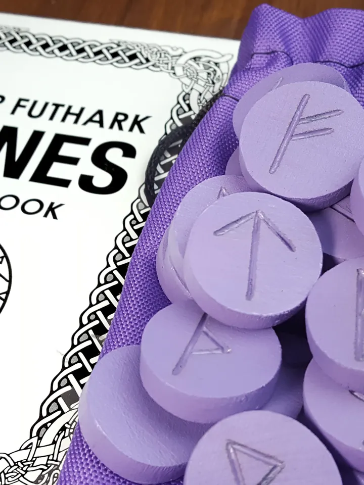 Mystical Purple Runes set & Divination Guide, Altar Divination Tools - Rune Set and Book, Rune Stones as Pagan Supplies: Wiccan & Wicca Runes Stones for Beginners, Witchy Gifts and Witchcraft Supplies