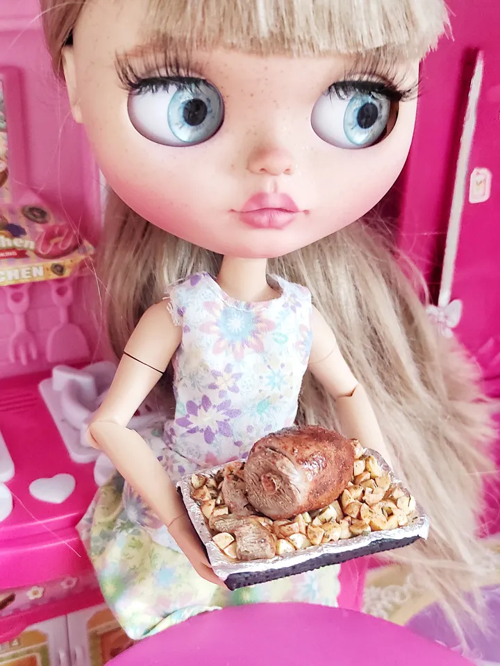 Small food, micro, miniature, food for dolls, scale 1 6, dollhouse, mini food, dollhouse miniature, meat for dolls