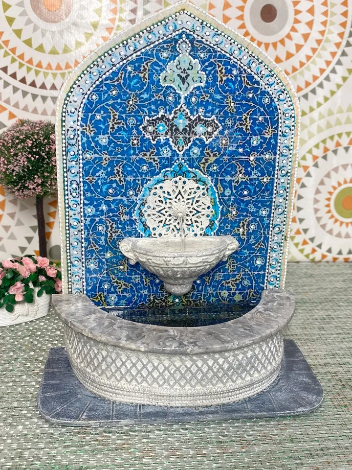 Fountain wall for a doll house. Doll mini. 1:12. Fountain for the puppet garden.