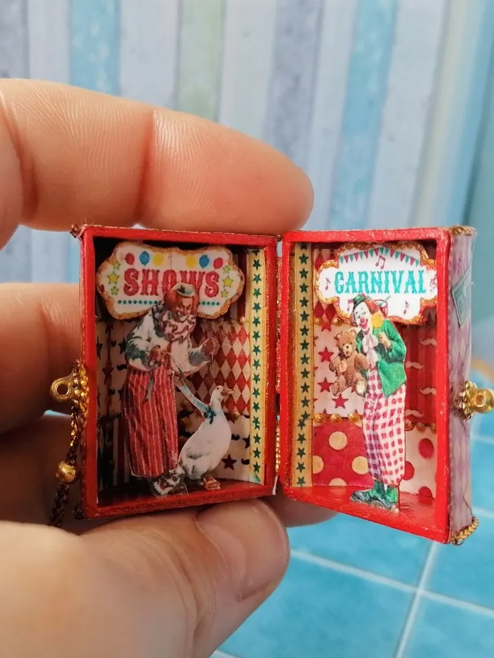 Circus for the dollhouse. Miniature circus. 1:12. Dollhouse miniature.