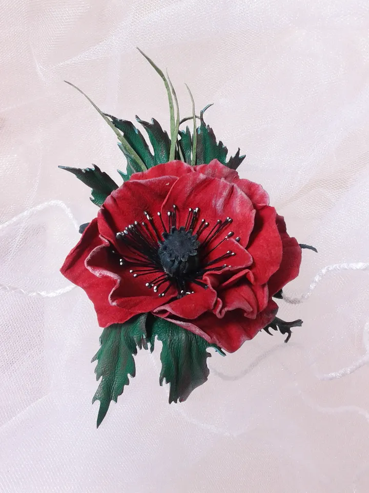Leather brooch poppy for her, Leather womens jewelry