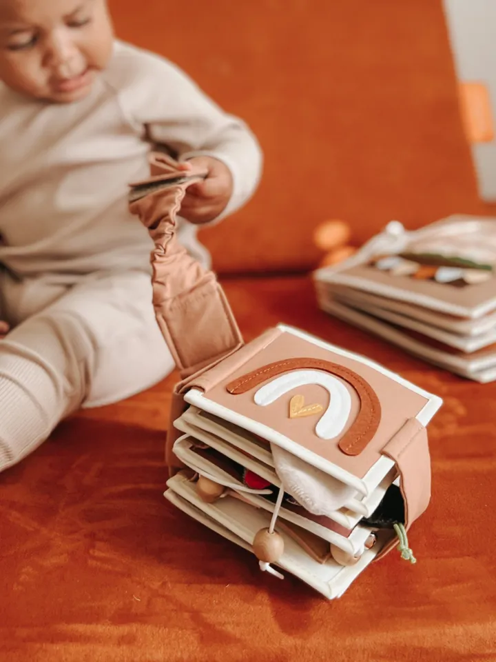 quiet book mini, baby toys 6-12 months, fabric silent activity busy book, boho rainbow baby shower, neutral baby gifts kinderkrama