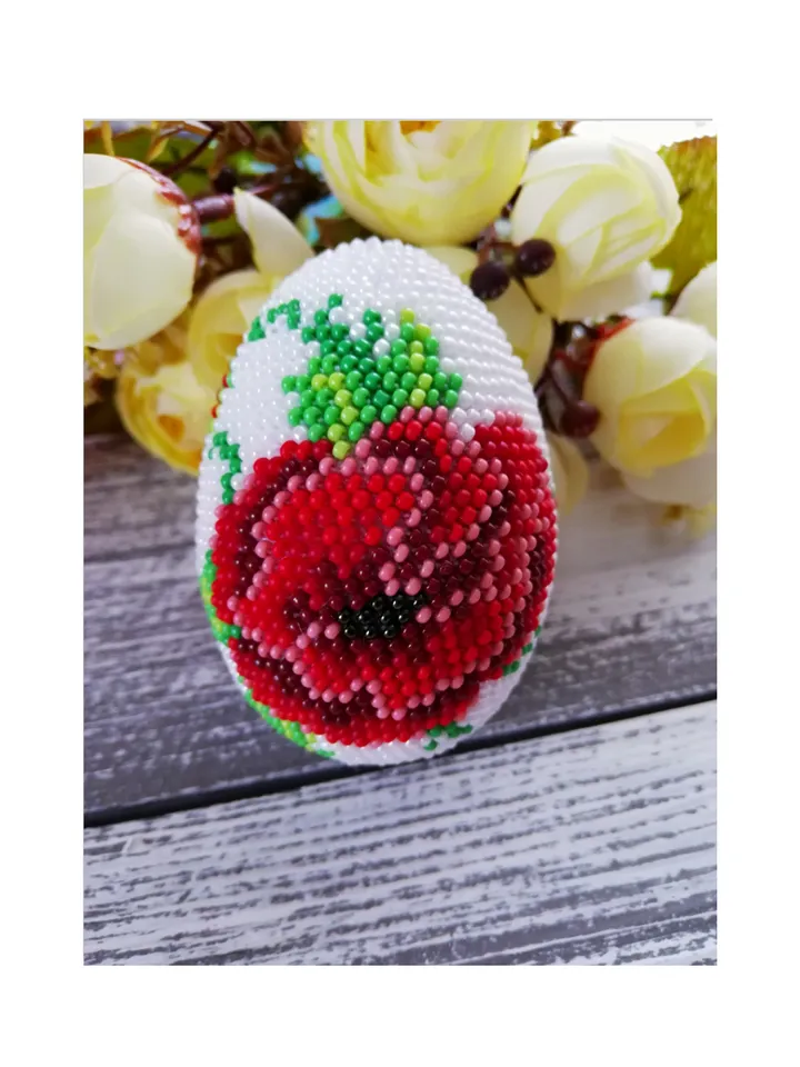 Beaded egg , Decorative egg , Easter eggs