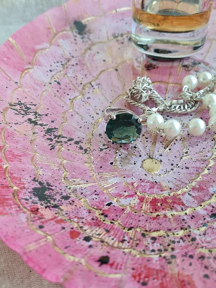Hand Paint Pink Glass Plate for Exquisite Jewelry, Large Shell Pink Glass Plate