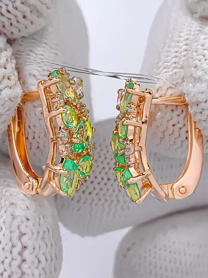 Earrings jewelry Silver gold plated 925 assay value with quartz