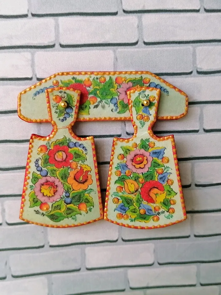 Puppet miniature. A set of boards for the doll's kitchen. 1:12. Handmade.