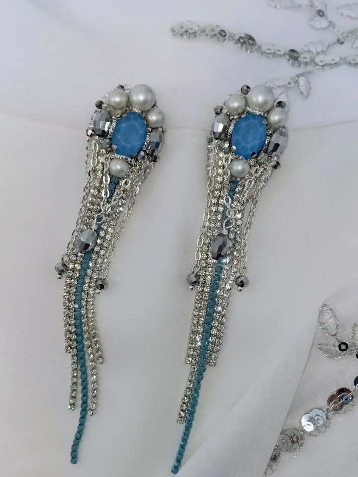 Handmade luxury long crystal earrings with swarovsky pearls, bridal earrings, statement earrings, wedding earrings