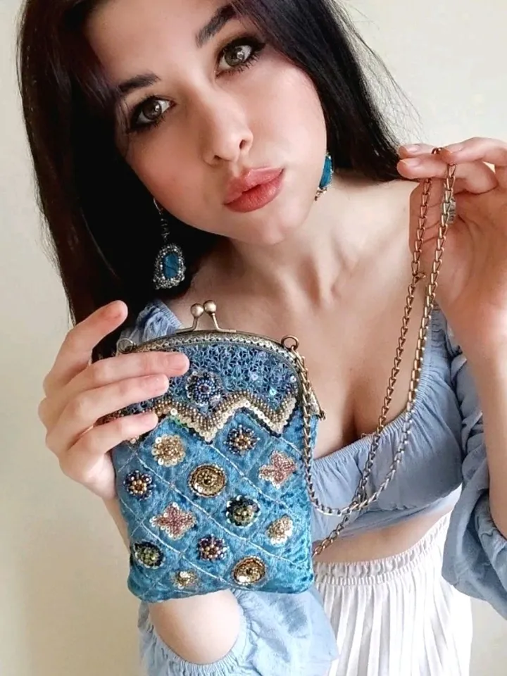 Velvet Handbag Clasp with Chain Boho Style Accessory Oriental Eclectic Festive Beaded Luxury Embroidery Gift For Woman