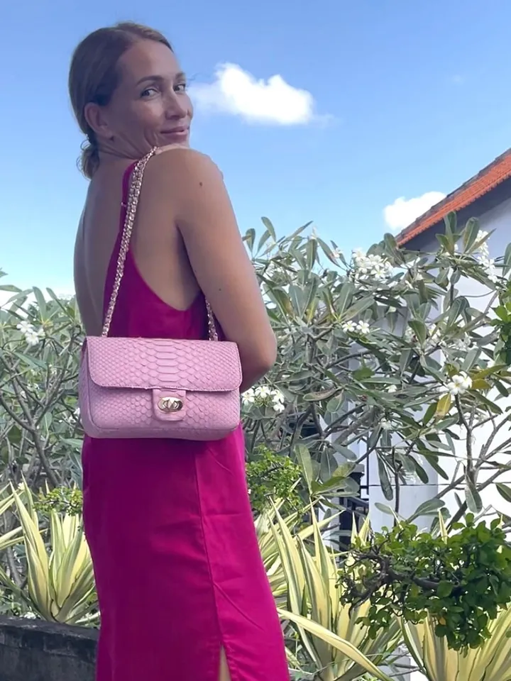 Genuine python Skin baby pink  Classy Women Bag | Chain Crossbody | Leather Women Bag | Classy Elegant Summer Bag Handmade | Exotic leather