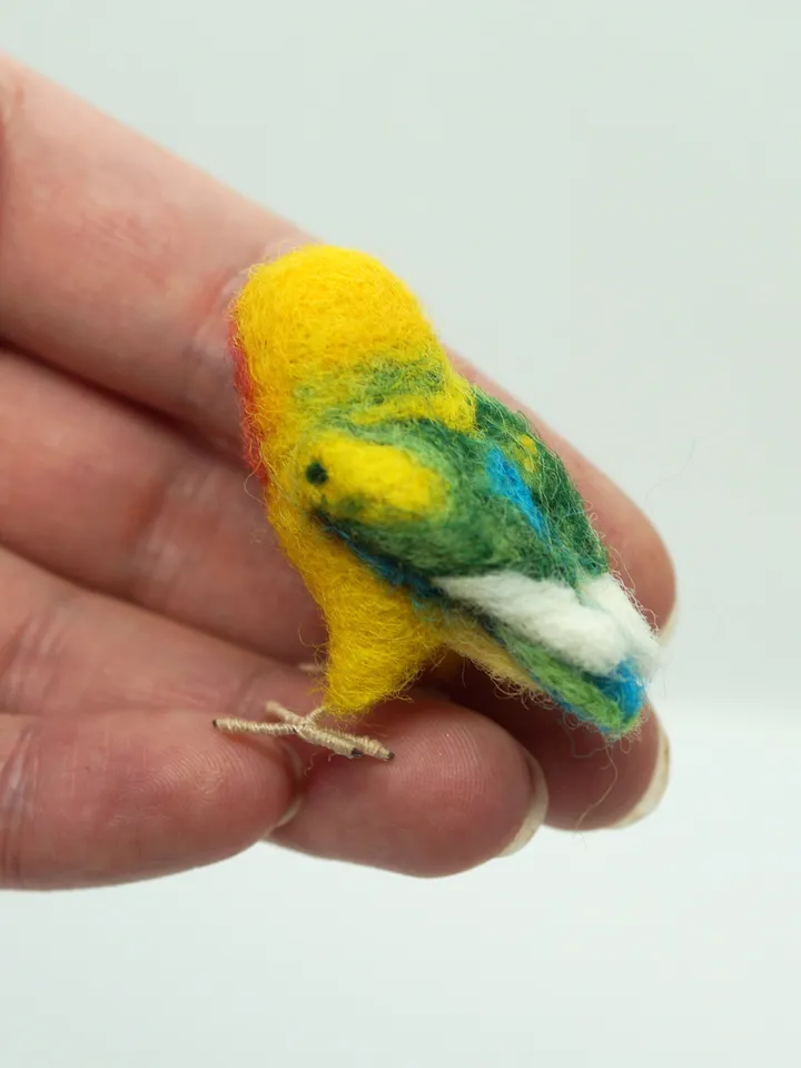 Miniature needle felted lovebird, tiny parakeet, pet portrait, peach faced lovebird, made to order