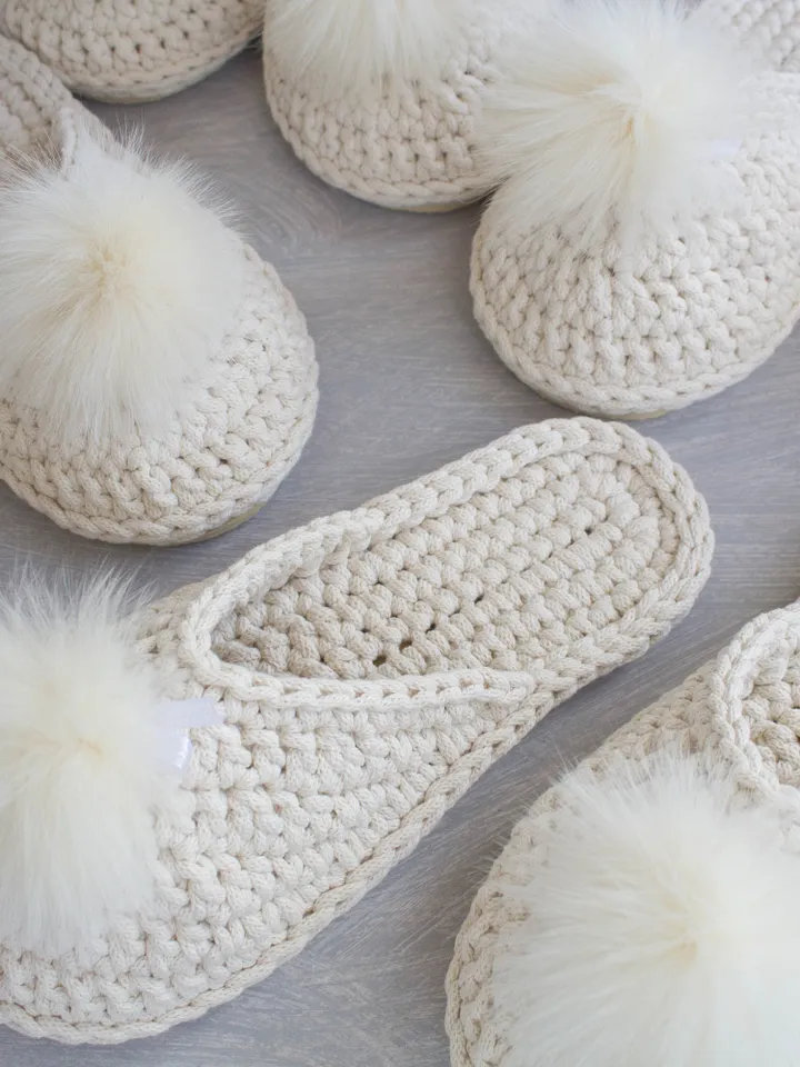 Bridesmaid slippers - Bride slippers - Bridal slippers