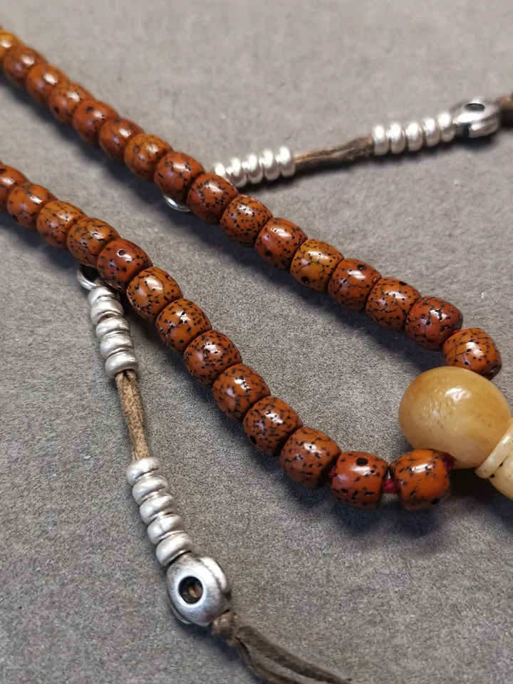 Gandhanra 5mm Silver Tibetan Buddhist Prayer Bead Counters for 6-15mm Mala,with Mantra Dot Pendant
