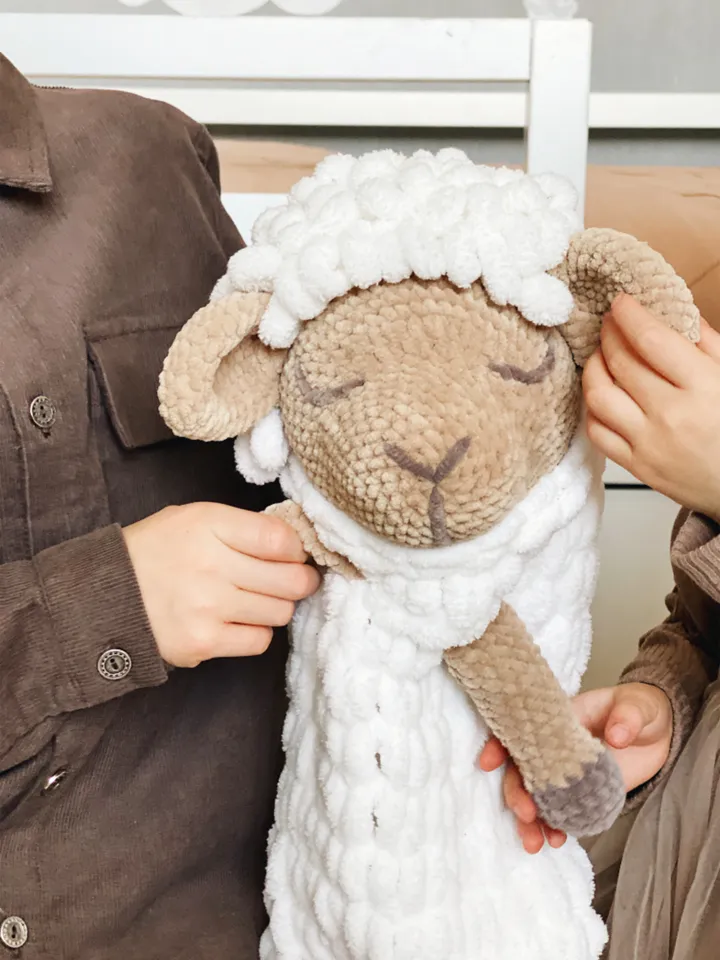 Crochet lovey animal sheep PATTERN, pajama bag crochet pattern, stuffed animals SHEEP plush amigurumi pattern
