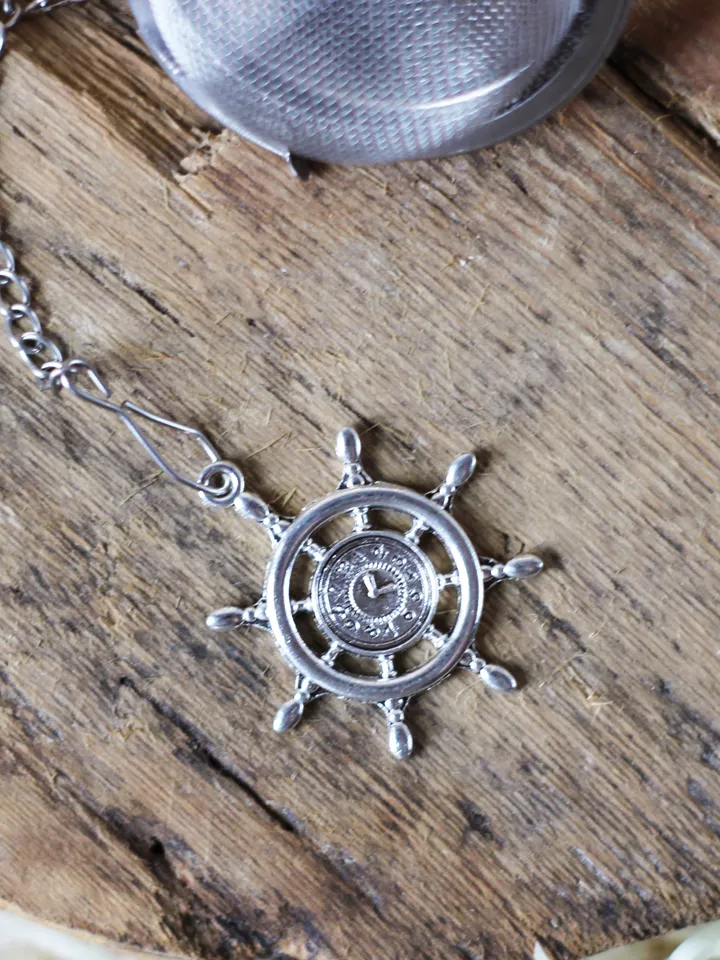 Nautical tea strainer for loose leaf tea, Tea infuser with helm charm, Tea Steeper nautical pendant, Herbal tea gift