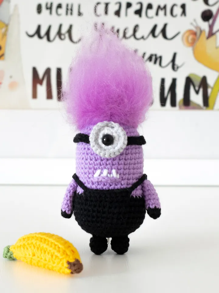 Cute Crochet Minion Keychains – Amigurumi Toy Keyrings for Bags, Cars & Kids