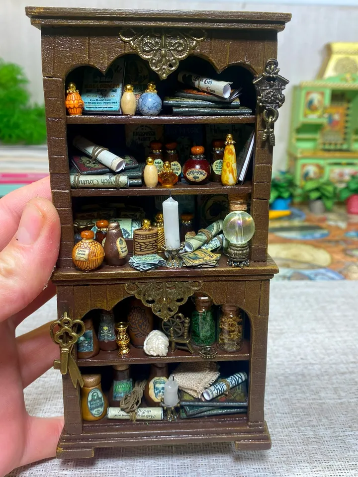Tutorial. Buffet for a witch. Dollhouse miniature. Furniture for dolls.