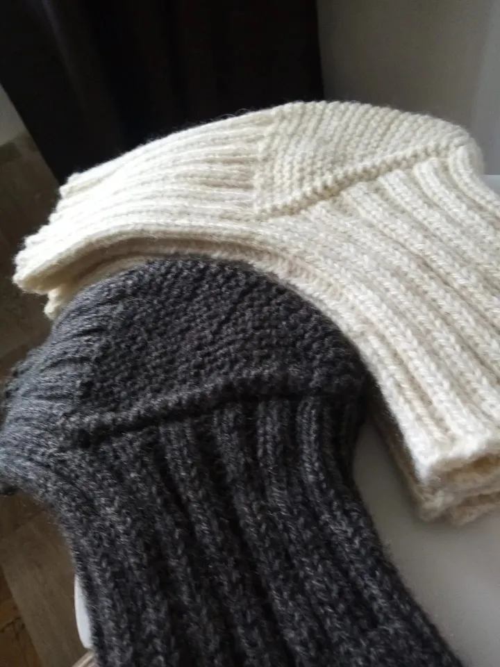 Knitting Pattern Knee Pads Digital Download PDF