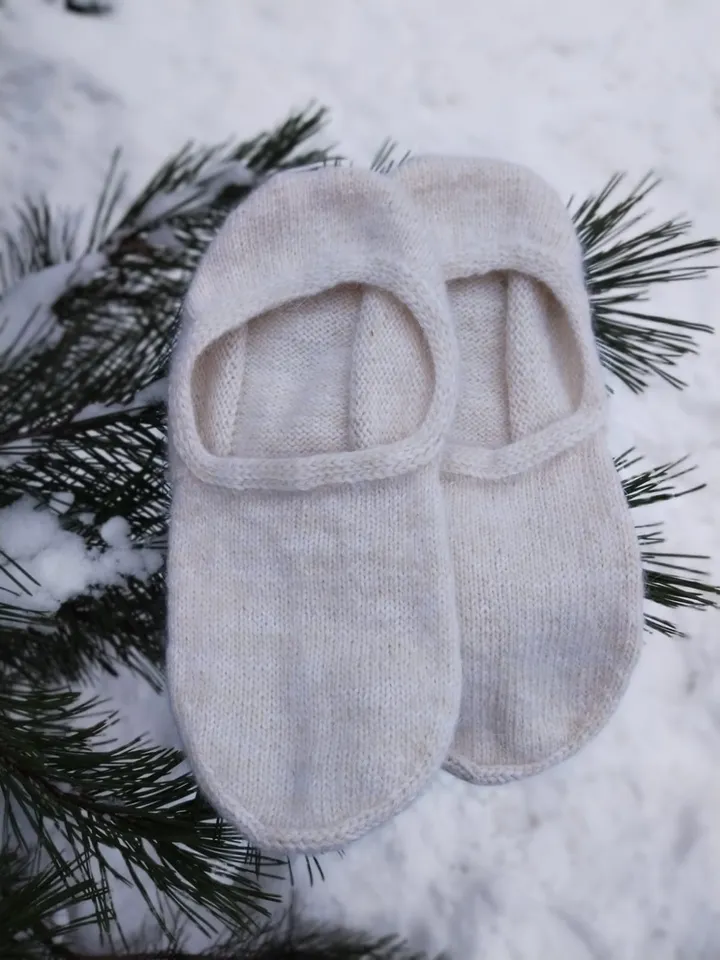 Footprints for the home, warming, healing, made of goat fluff, handmade knitted socks
