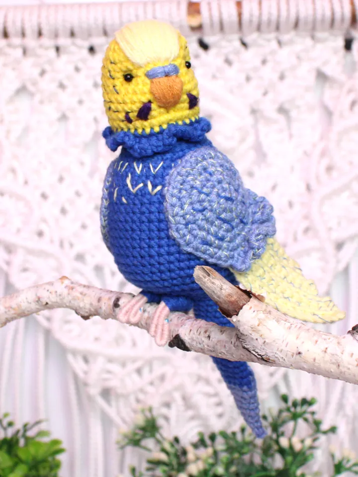 Budgerigar with rotating head crochet pattern PDF Amigurumi parrot toy