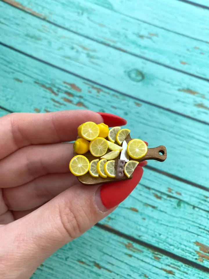 Magnet Miniature Lemon Charcuterie Board with Polymer Clay Souvenir