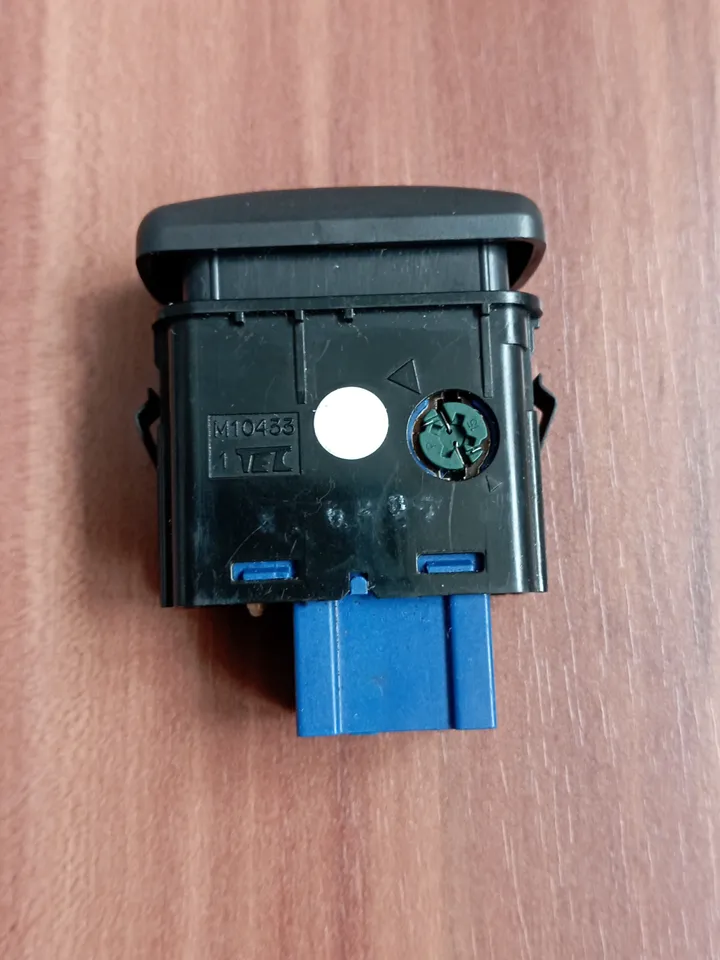 JDM HONDA CIVIC 96-00 (EK,EJ) DARK GREY FOG LIGHT SWITCH OEM