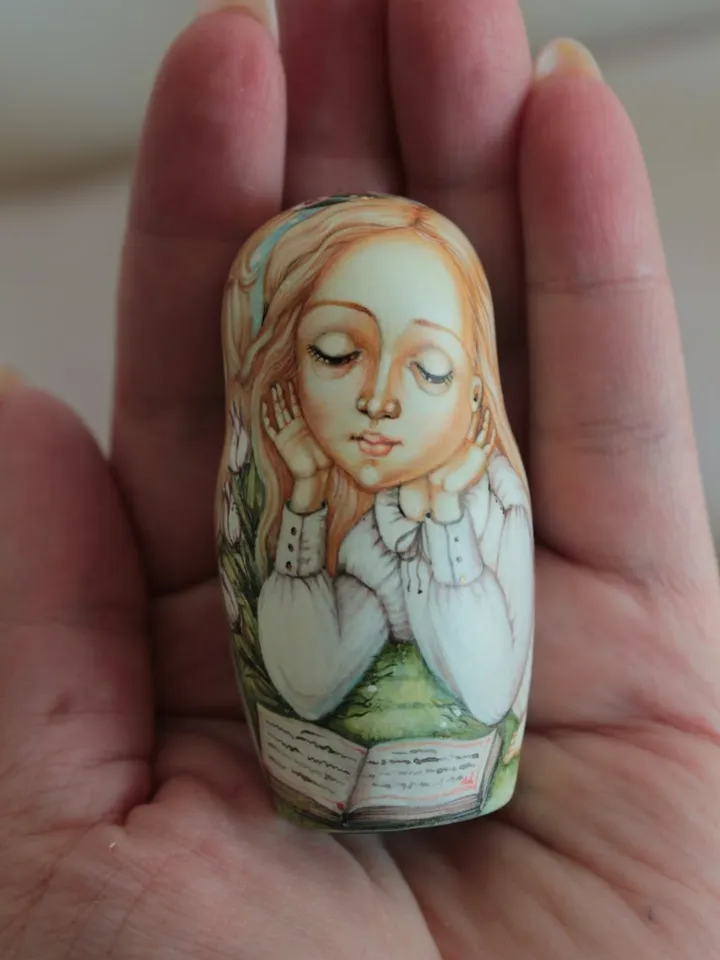 Matryoshka "Girls and Angels". Set of 5 dolls. 9inch.