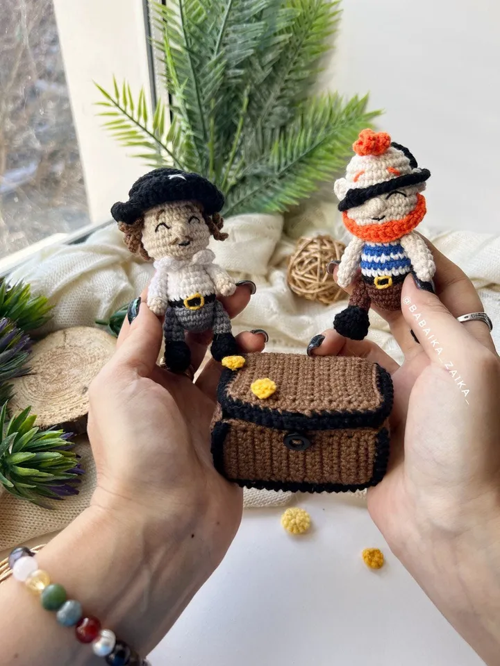 PDF Set 3 in 1 Funny Pirates and treasure chest, Crochet Pattern Pirates,  Small Toy Pattern, Amigurumi Doll Pattern Amigurumi chest pattern