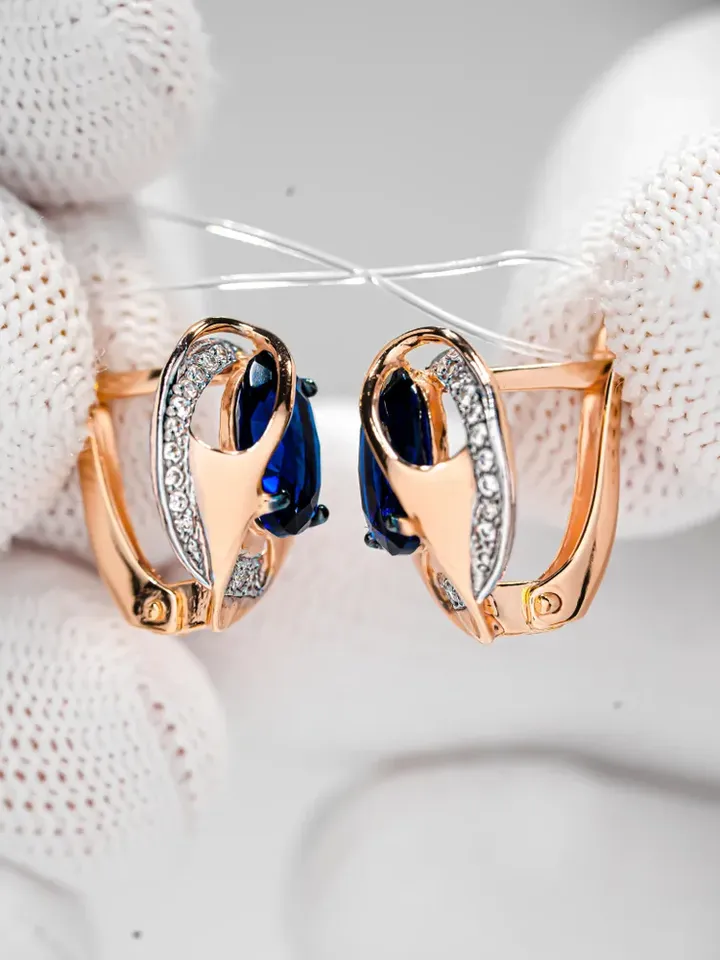 Earrings Silver gold plated 925 assay value with corundum and cubic zirconia