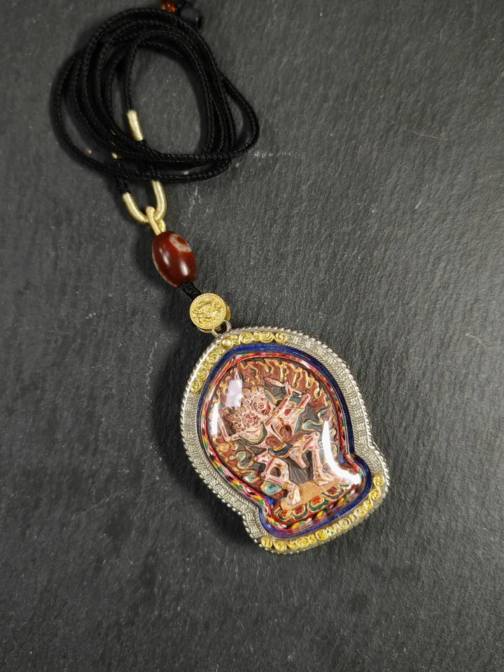 Gandhanra Hand Painted Tibetan Gau Ghau Shrine,Consecration Citipati Skull Lords Amulet,Mini Tibetan Buddhist Altar Pendant