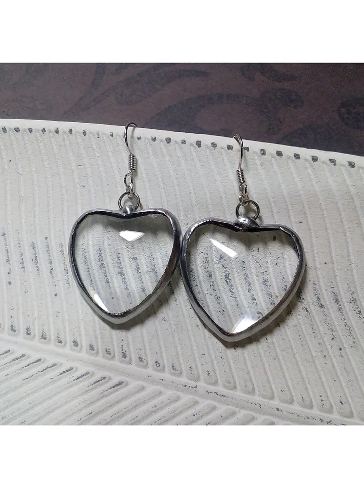Heart earrings, valentine's day, valentines earrings, glass lens, love earrings, cool earrings, kawaii earrings