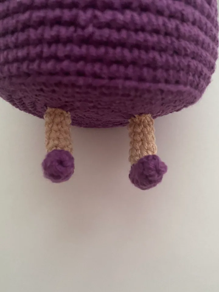 Nanny Plum by Little kingdom PDF crochet pattern