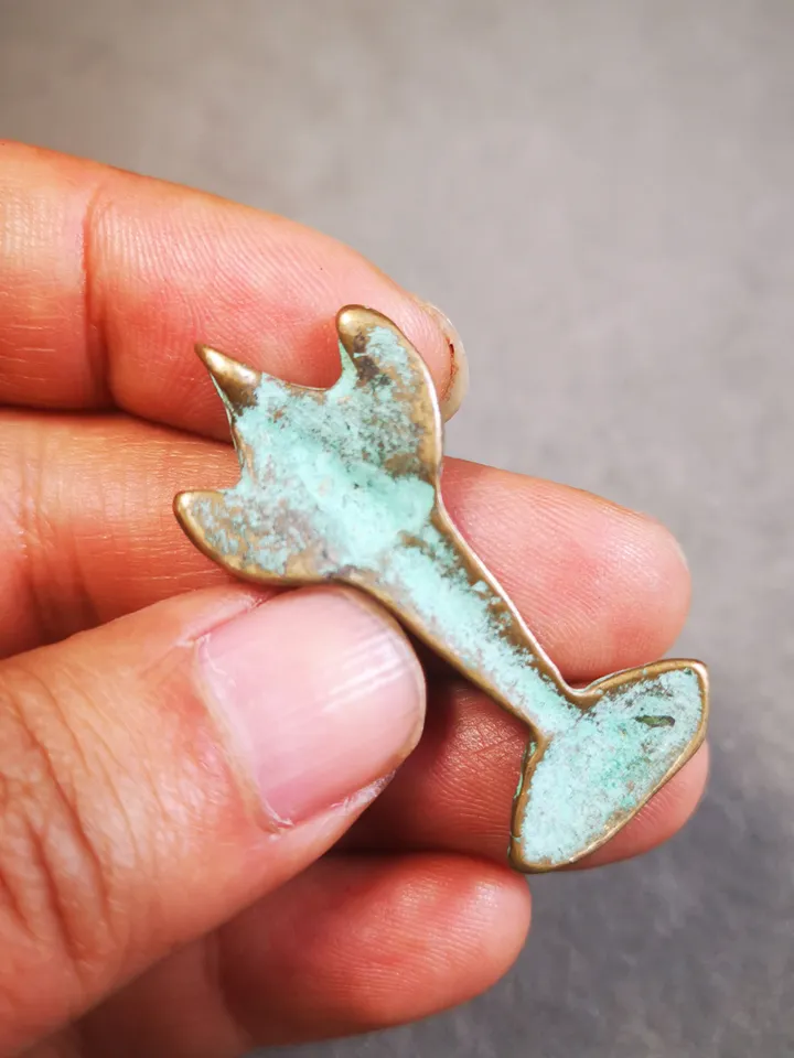 Gandhanra Handmade Tibetan Buddhist Amulet Garuda,Garula,Suparna,Golden-winged Bird Pendant,Made of Lima Brass,40 years old