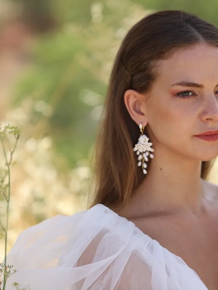 LORA // Boho Wedding Earrings, Freshwater Pearl Chandelier Bridal Earrings, Porcelain Flowers Wedding Jewelry Set, Floral Statement Earrings