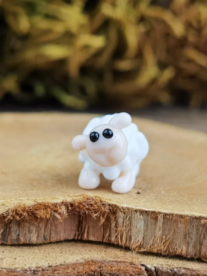 GLASS FIGURINES Sheep figurine Glass sheep Miniature sheep tiny sheep Tiny glass animals Nativity scene Terrarium Dollhouse miniature