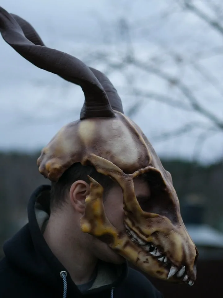 Fox Skull head mask with horn, Antler Mask, Realistic Skull Mask, skull costume mask, Horror Mask, halloween scary mask, creepy mask