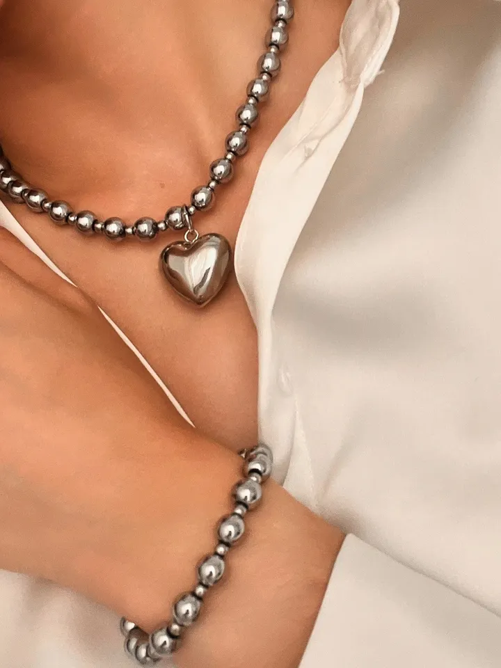 Hematite set (necklace, earrings, bracelet)