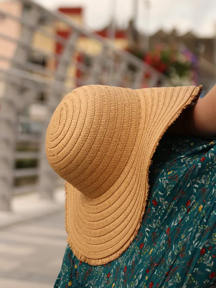 Women Straw Hat wide brim foldable Summer hat, floppy beach hat, Raffia hats, straw sun hat, seaside hat