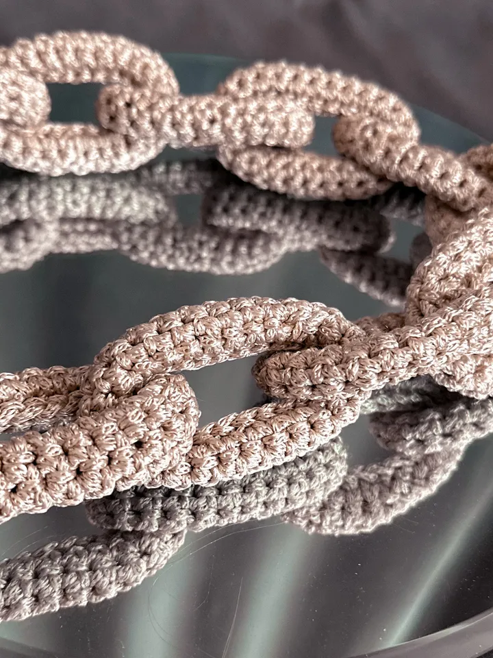 Crochet pattern chunky chain link PDF digital instant download and video tutorial, Statement Necklace, Necklace Amigurumi, Jewellery, handle