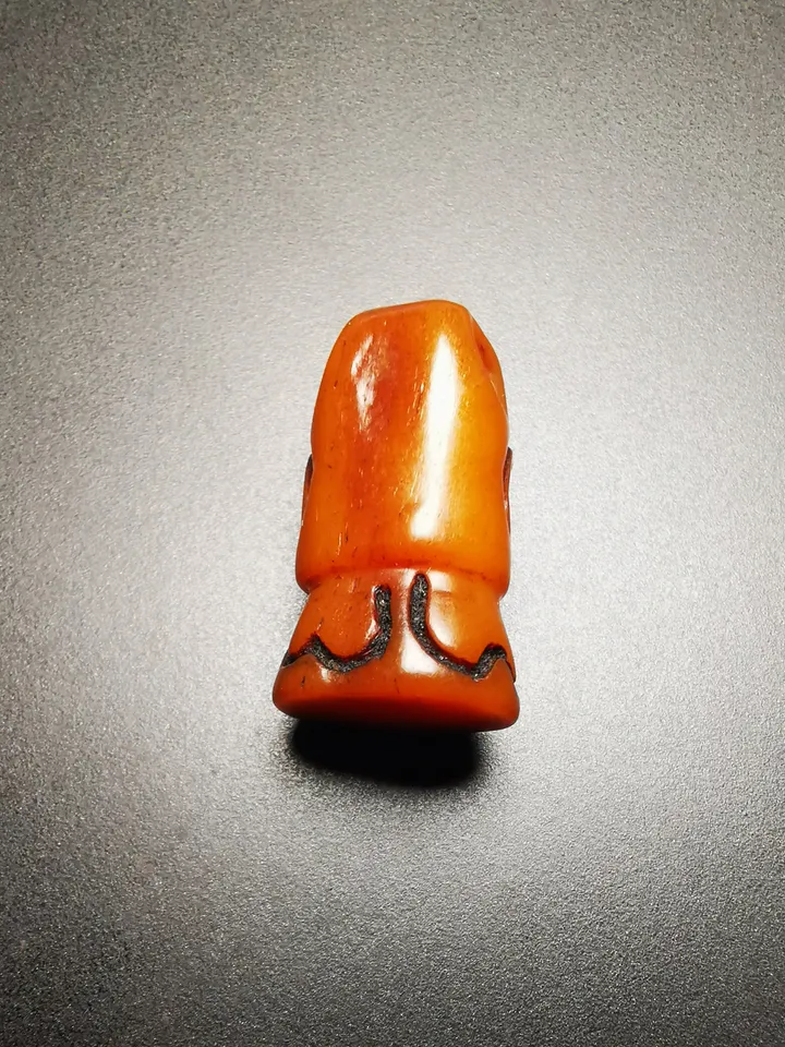 Gandhanra Tibetan Amulet,Yak Bone Carved Skull Sītavana Pendant, Hand-carved Skull Pendant for Prayer Bead/Necklace