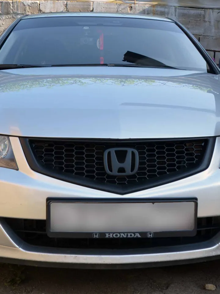 FRONT Grille for Bumper Type-S (Euro-R) with rare holes Honda ACCORD CL7 CL9 06-08 Acura Mugen