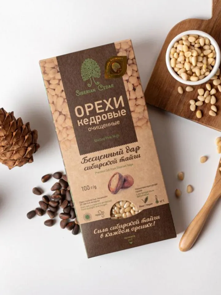 Pine nuts, peeled, 300 g, gift wrap